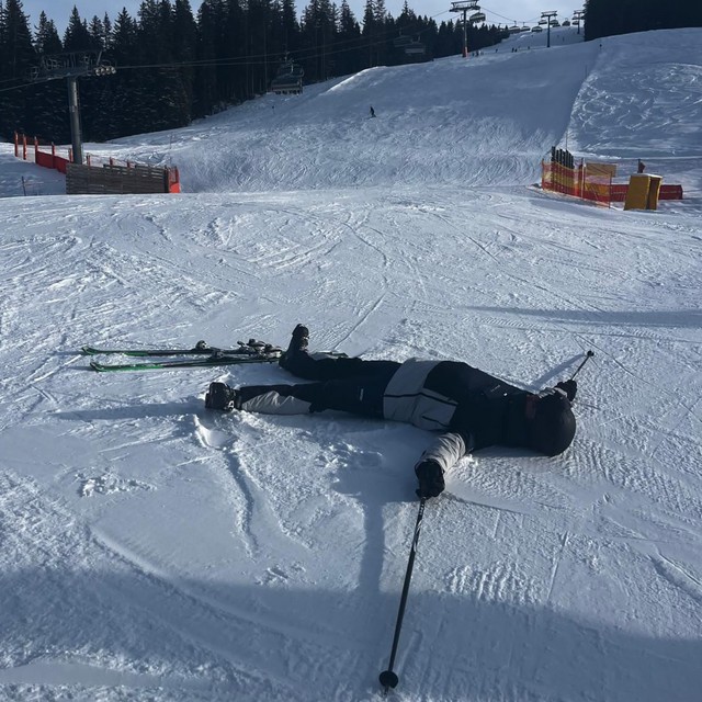 Hoes van Piste Bully